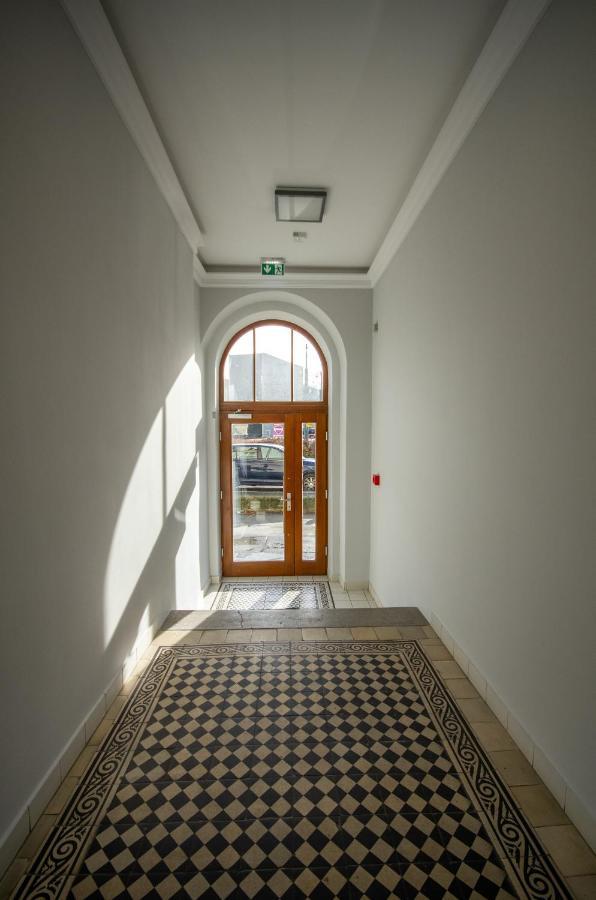 Inpoint Wielopole 32 Boutique Apartments Old Town&Kazimierz District คราคูฟ ภายนอก รูปภาพ