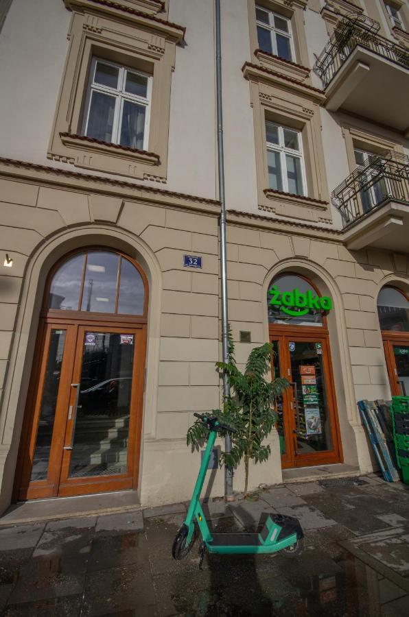 Inpoint Wielopole 32 Boutique Apartments Old Town&Kazimierz District คราคูฟ ภายนอก รูปภาพ